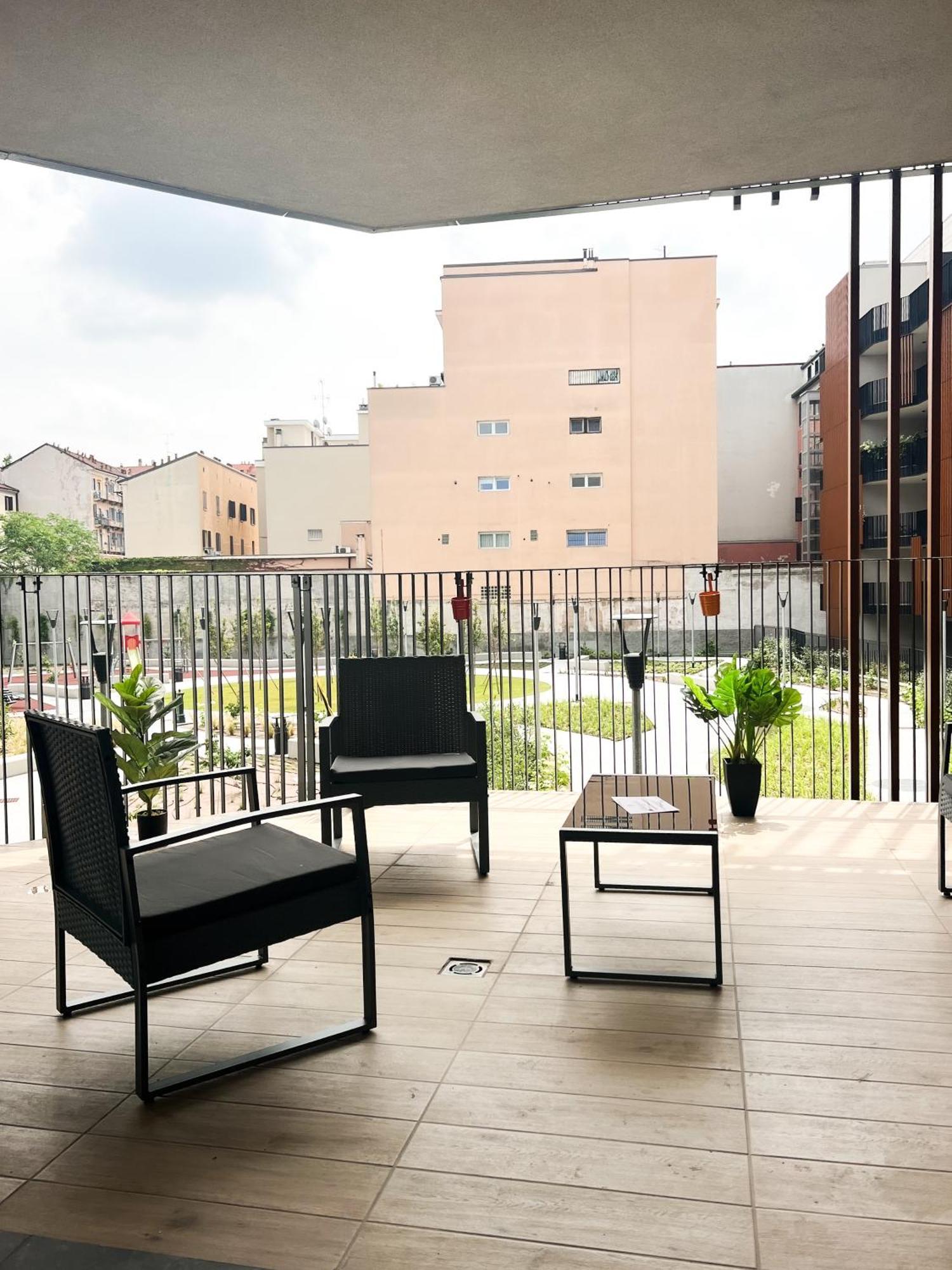 Comecasa Modern Terraced & Palestra Apartment Milano Ngoại thất bức ảnh