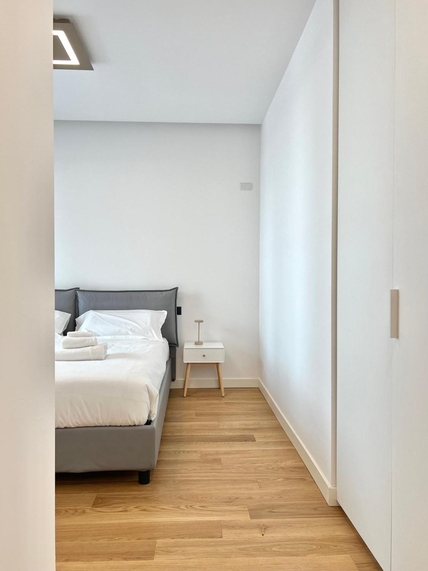 Comecasa Modern Terraced & Palestra Apartment Milano Ngoại thất bức ảnh