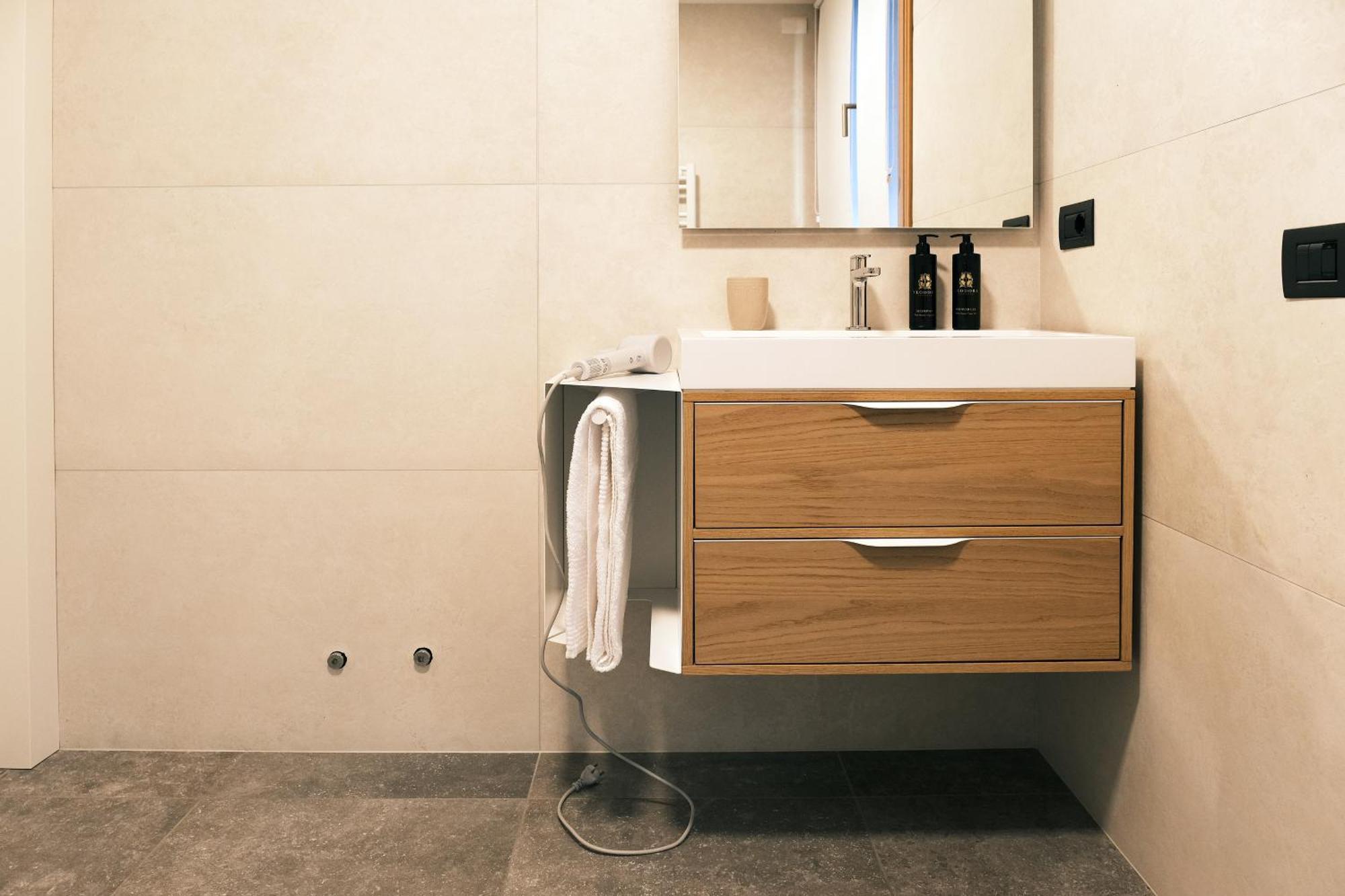 Comecasa Modern Terraced & Palestra Apartment Milano Ngoại thất bức ảnh
